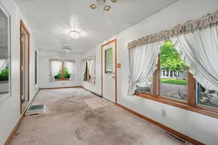 303 E Wilson St, Monticello, IL 61856 - Photo 11