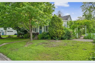 303 E Wilson Street, Monticello, IL 61856 - Photo 3