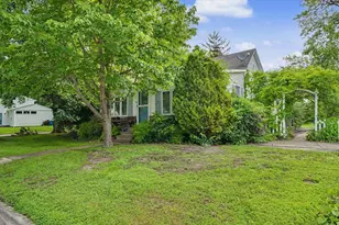 303 E Wilson St, Monticello, IL 61856 - Photo 3