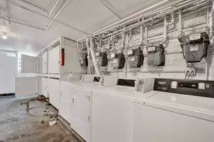 1406 W Flournoy St, Chicago, IL 60607 - Photo 17