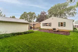 528 Ames St, Libertyville, IL 60048 - Photo 23