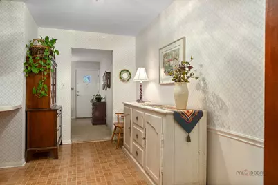 528 Ames Street, Libertyville, IL 60048 - Photo 9