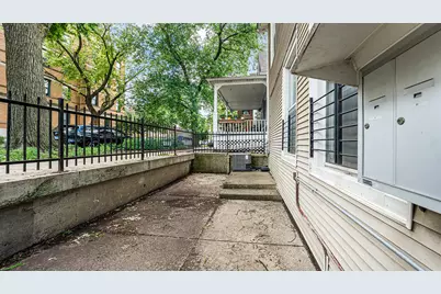 2040 W Charleston Street, Chicago, IL 60647 - Photo 41