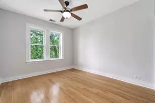 3216 W Berteau Ave, Chicago, IL 60618 - Photo 9