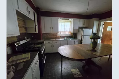 202 E Elkhorn Street, Polo, IL 61064 - Photo 5