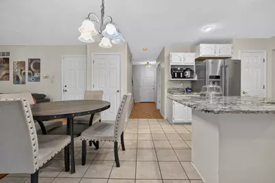 2 Scenic Point, Bloomington, IL 61701 - Photo 9
