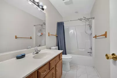 2 Scenic Point, Bloomington, IL 61701 - Photo 25