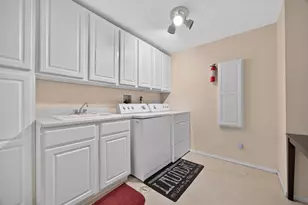 2 Scenic Point, Bloomington, IL 61701 - Photo 35