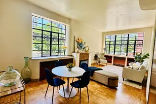 143 W Burton Pl, Chicago, IL 60610 - Photo 5