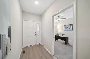 807 Alexandra Ln, Yorkville, IL 60560 - Photo 15