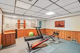 1114 Country Glen Ln, Carol Stream, IL 60188 - Photo 21