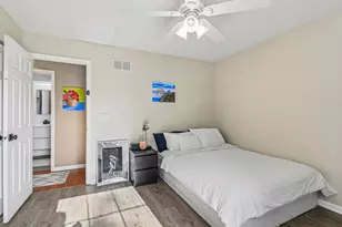 1114 Country Glen Ln, Carol Stream, IL 60188 - Photo 19