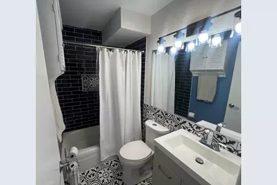 4623 N Chester Avenue #110, Chicago, IL 60656 - Photo 11