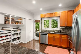 1781 W Altgeld St, Chicago, IL 60614 - Photo 11