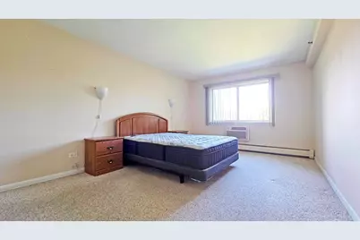 1 Villa Verde Drive #305, Buffalo Grove, IL 60089 - Photo 9