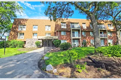 1 Villa Verde Drive #305, Buffalo Grove, IL 60089 - Photo 1