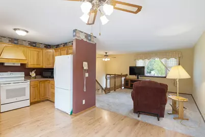 31714 Hollie Lane, Kingston, IL 60145 - Photo 3