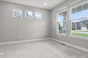 4335 Little Leaf Rd, Naperville, IL 60564 - Photo 15