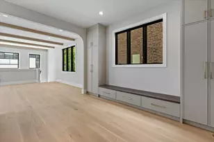 1841 W Newport Ave, Chicago, IL 60657 - Photo 21
