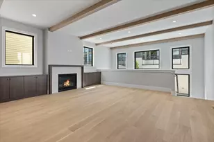 1841 W Newport Ave, Chicago, IL 60657 - Photo 23