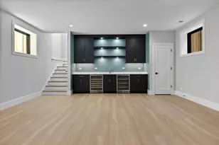 1841 W Newport Ave, Chicago, IL 60657 - Photo 49