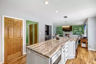 231 Biscayne St, Bloomingdale, IL 60108 - Photo 9