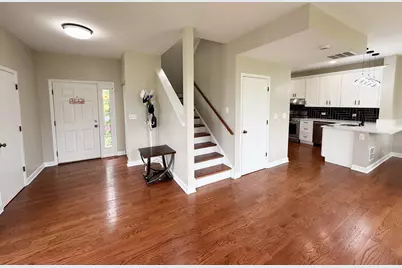 249 W Norwell Lane, Round Lake, IL 60073 - Photo 3