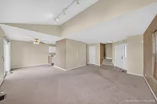 1320 Jenna Dr, South Elgin, IL 60177 - Photo 5