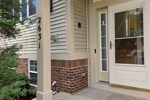 2631 N Greenwood Ave, Arlington Heights, IL 60004 - Photo 3