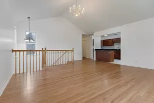 1113 Orleans Dr, Mundelein, IL 60060 - Photo 5