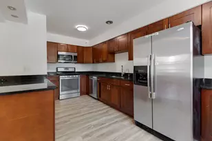 1113 Orleans Dr, Mundelein, IL 60060 - Photo 7