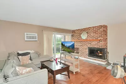 3915 Saratoga Avenue #H117, Downers Grove, IL 60515 - Photo 5