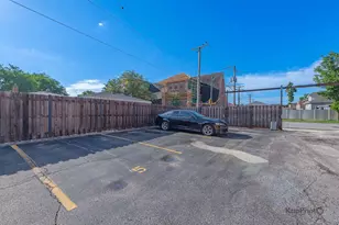 3001 N Oriole Ave, Chicago, IL 60707 - Photo 27