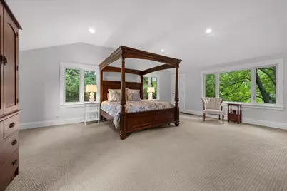 1347 Sunview Lane, Winnetka, IL 60093 - Photo 17