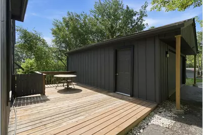 306 N Cresthill Avenue, McHenry, IL 60051 - Photo 19
