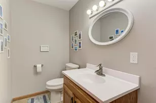 1570 S Sandbar Rd, Kankakee, IL 60901 - Photo 15