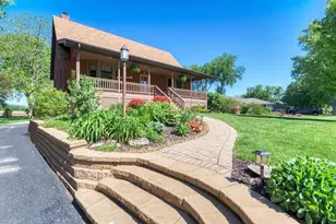 1570 S Sandbar Rd, Kankakee, IL 60901 - Photo 3