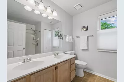 317 W Harvard Circle, South Elgin, IL 60177 - Photo 13