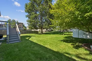 317 W Harvard Cir, South Elgin, IL 60177 - Photo 19