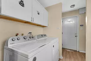 16624 Oxford Dr, Markham, IL 60428 - Photo 5
