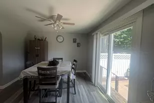 506 SW 3rd St, Aledo, IL 61231 - Photo 9