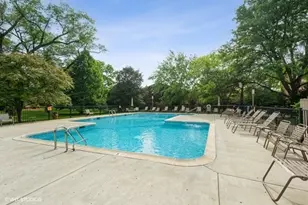 22 Park Ln, Park Ridge, IL 60068 - Photo 27