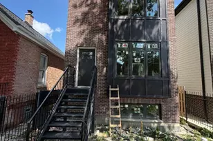 643 N Trumbull Ave, Chicago, IL 60624 - Photo 1