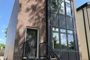 643 N Trumbull Ave, Chicago, IL 60624 - Photo 3