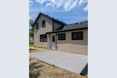 206 E Jefferson Street, Gardner, IL 60424 - Photo 5