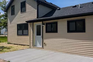 206 E Jefferson St, Gardner, IL 60424 - Photo 5