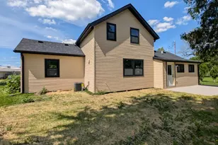 206 E Jefferson St, Gardner, IL 60424 - Photo 7