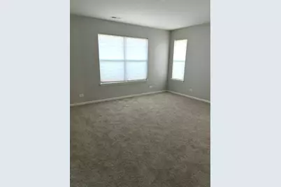 407 Blackstone Avenue #0, Elgin, IL 60124 - Photo 9