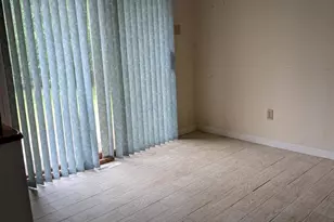 2007 Ingalls Ave, Joliet, IL 60435 - Photo 7