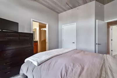 647 Metropolitan Way #214, Des Plaines, IL 60016 - Photo 13